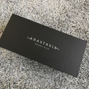 Anastasia Beverly Hills Stick Foundation