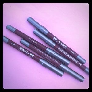 RRyan ONLY UD 'naked' travel lipliners