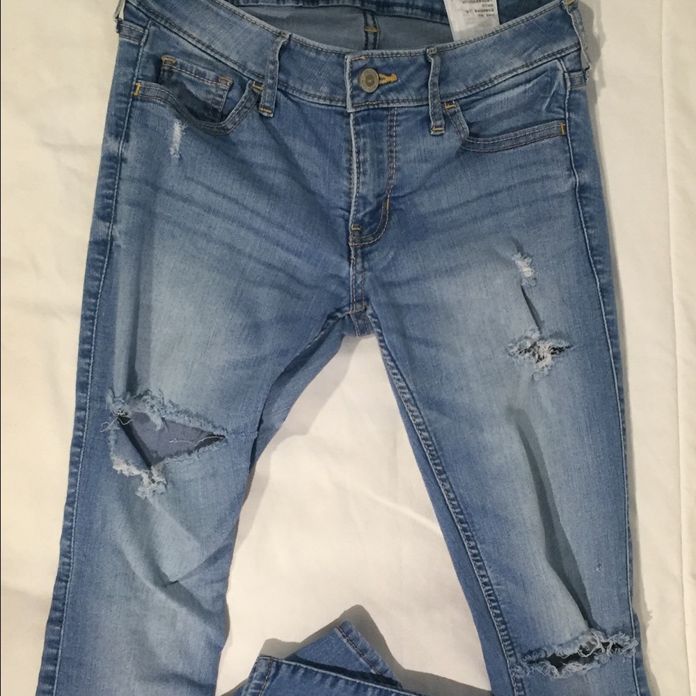 Ripped jeans!!