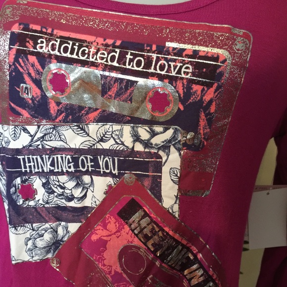 Printed addicted to Love Long Sleeve - Picture 4 of 4