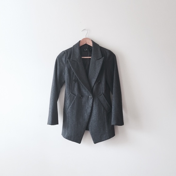 Jackets & Blazers - Fitted wool coat