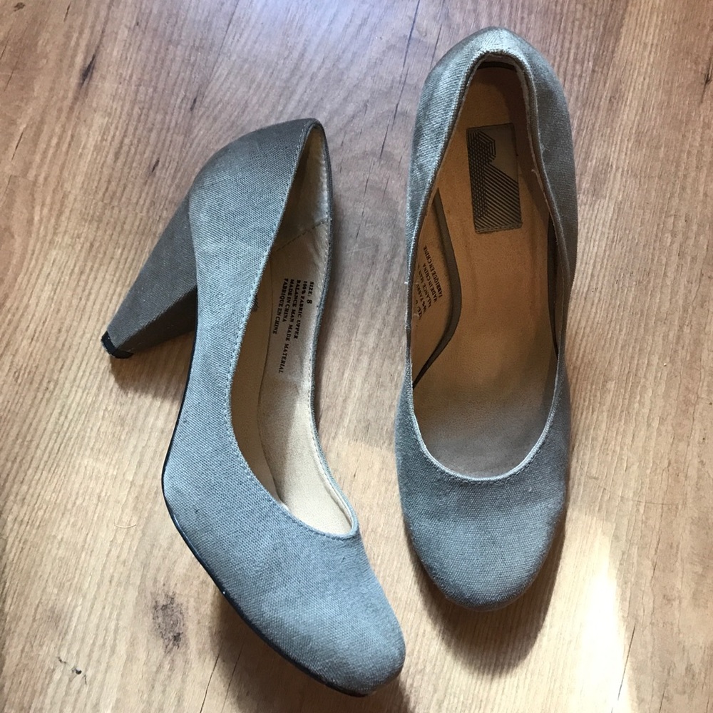 Urban outfitters, grey heels