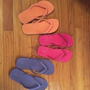 Old navy flip flops