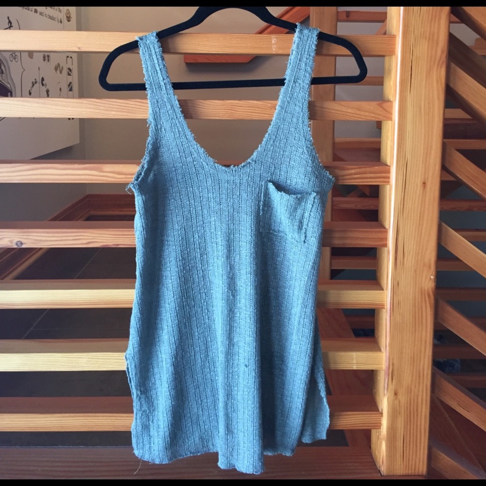 Lush knit sweater tank SZ S