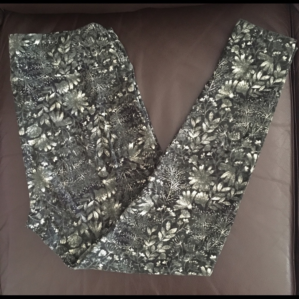 EUC Lularoe TC leggings