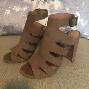 Steve Madden Suede Heels