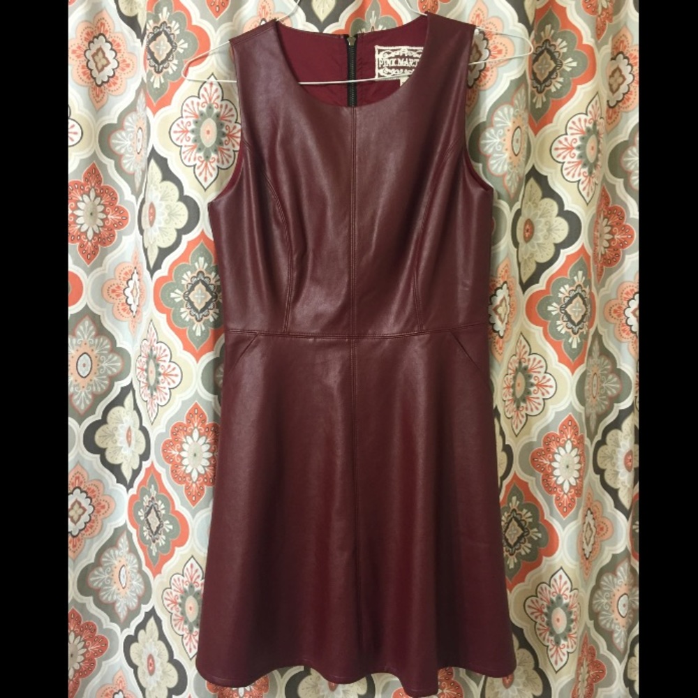 Maroon leather dress with POCKETS!❤️