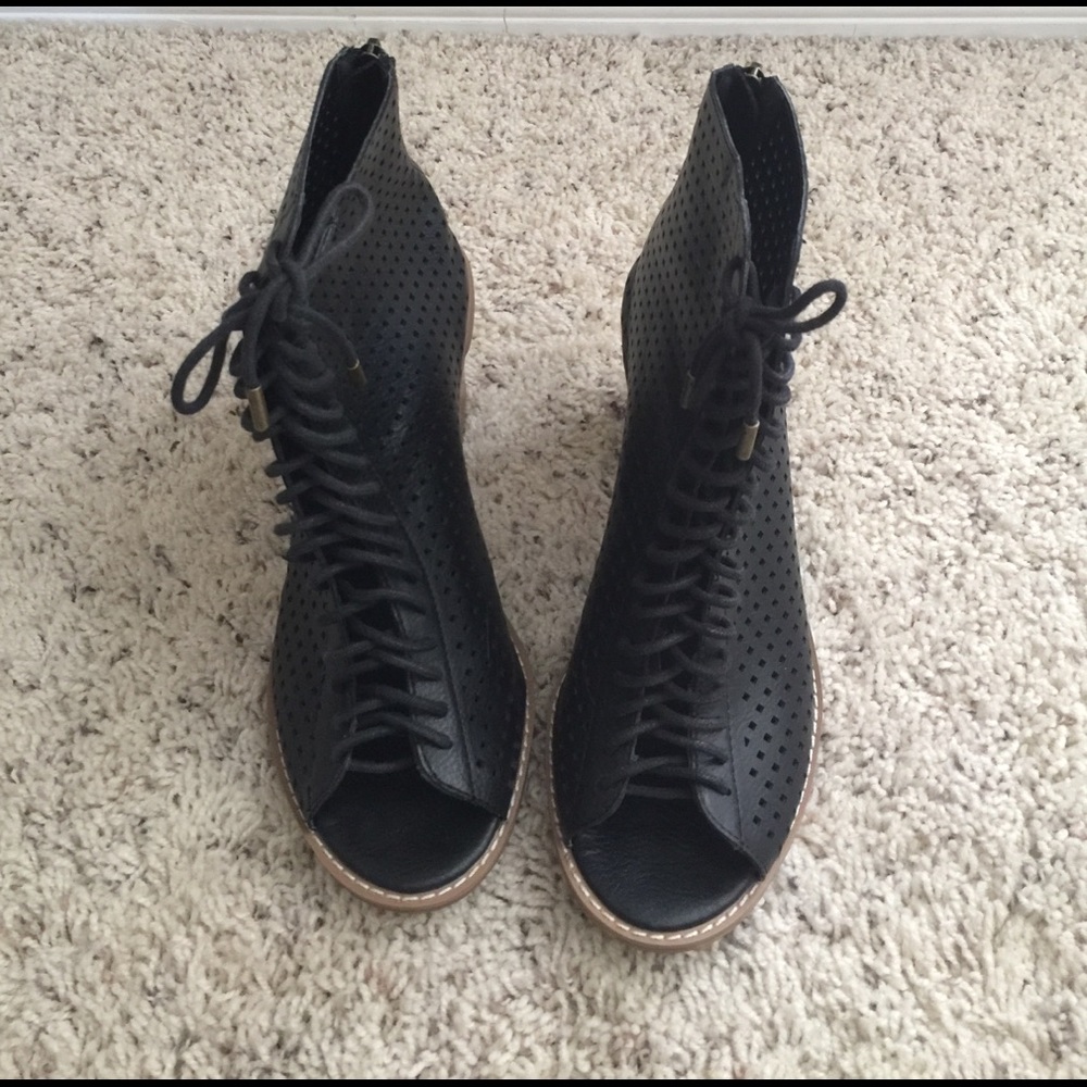 Forever 21 peep toe booties