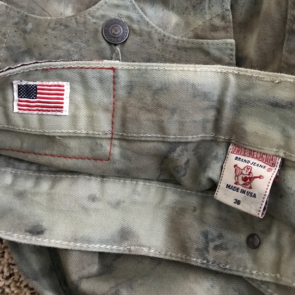 UNWORN True Religion Ricky jeans