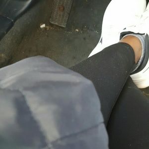 Meet your Posher, Rona