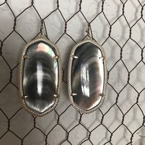 Kendra Scott Shell Earrings