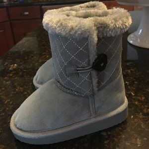 Brand new baby/toddler boots