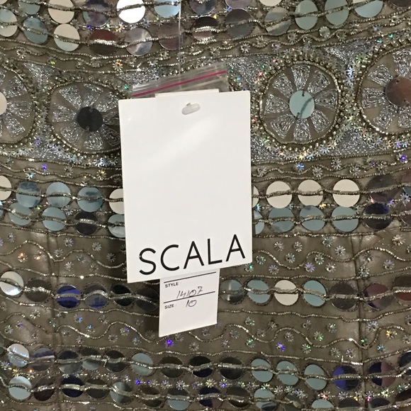 Scala dress 14107 in Platinum size 10 - Picture 3 of 3