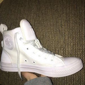 Converse high top all stars.