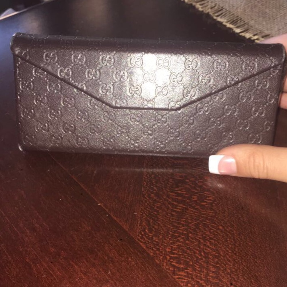 Gucci sunglass case
