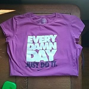 ❌SOLD ON M❌Nike TShirt