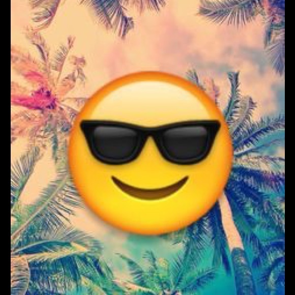 Meet your Posher, Aleah - Picture 1 of 1