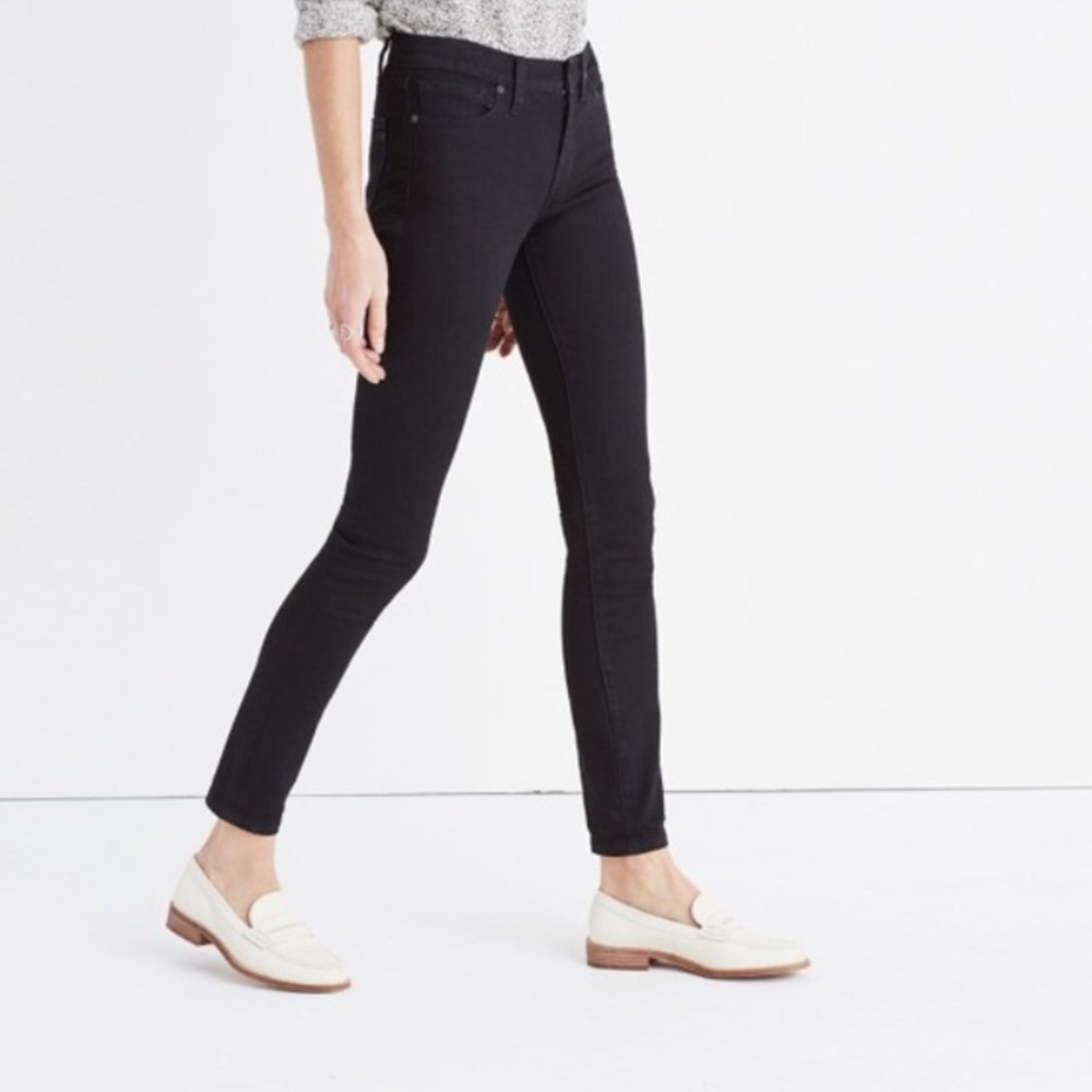 Black High Rise Skinny Jeans
