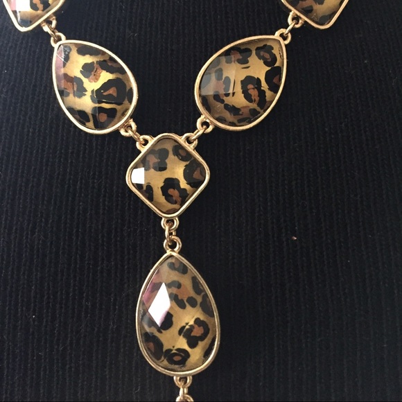 Beautiful necklaces - Picture 2 of 4