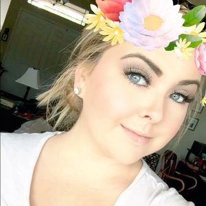 Meet your Posher, Kelsey