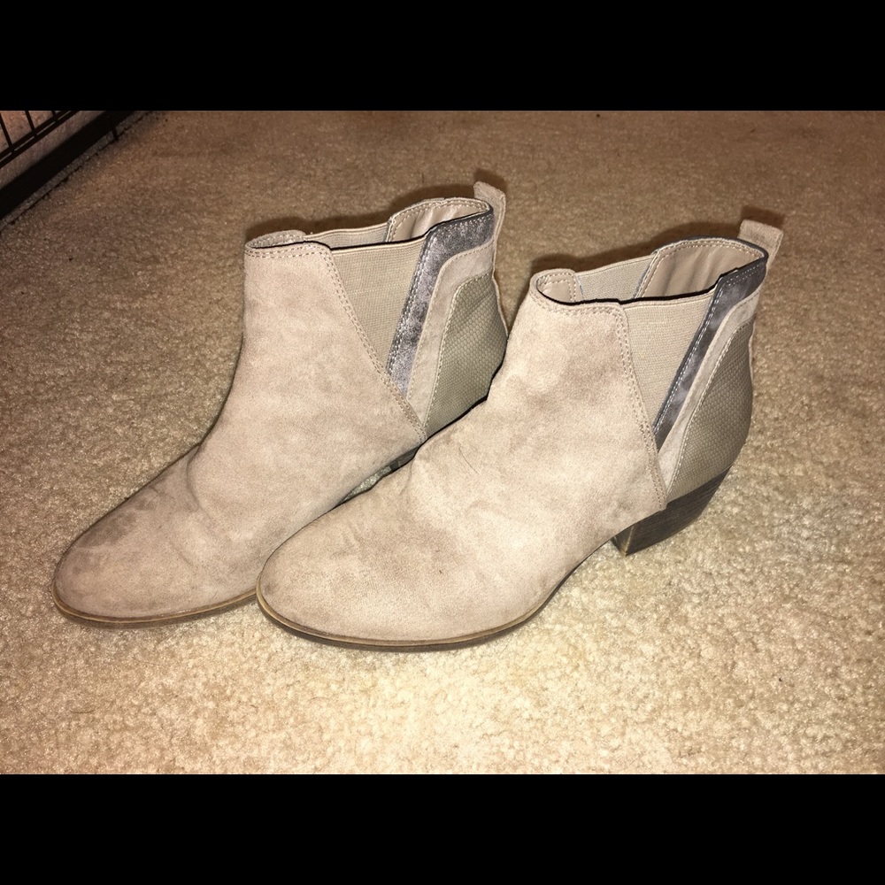 Steve Madden Booties