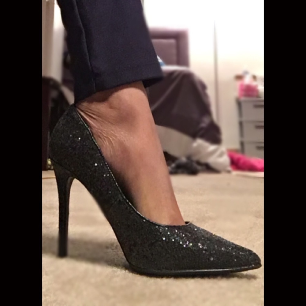 Sequence Black Heels
