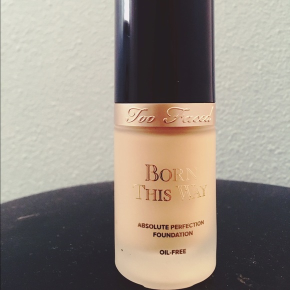 Too Faced Other - Too faced born this way foundation!