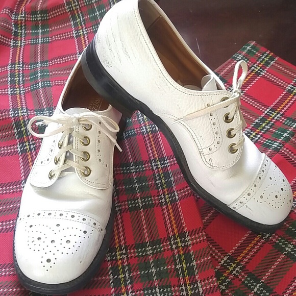 Vintage Shoes - Vintage White Oxford Lace Up Shoes  M7.5/ W9