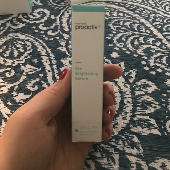 Proactiv+ Eye Brightening Serum - Picture 2 of 2