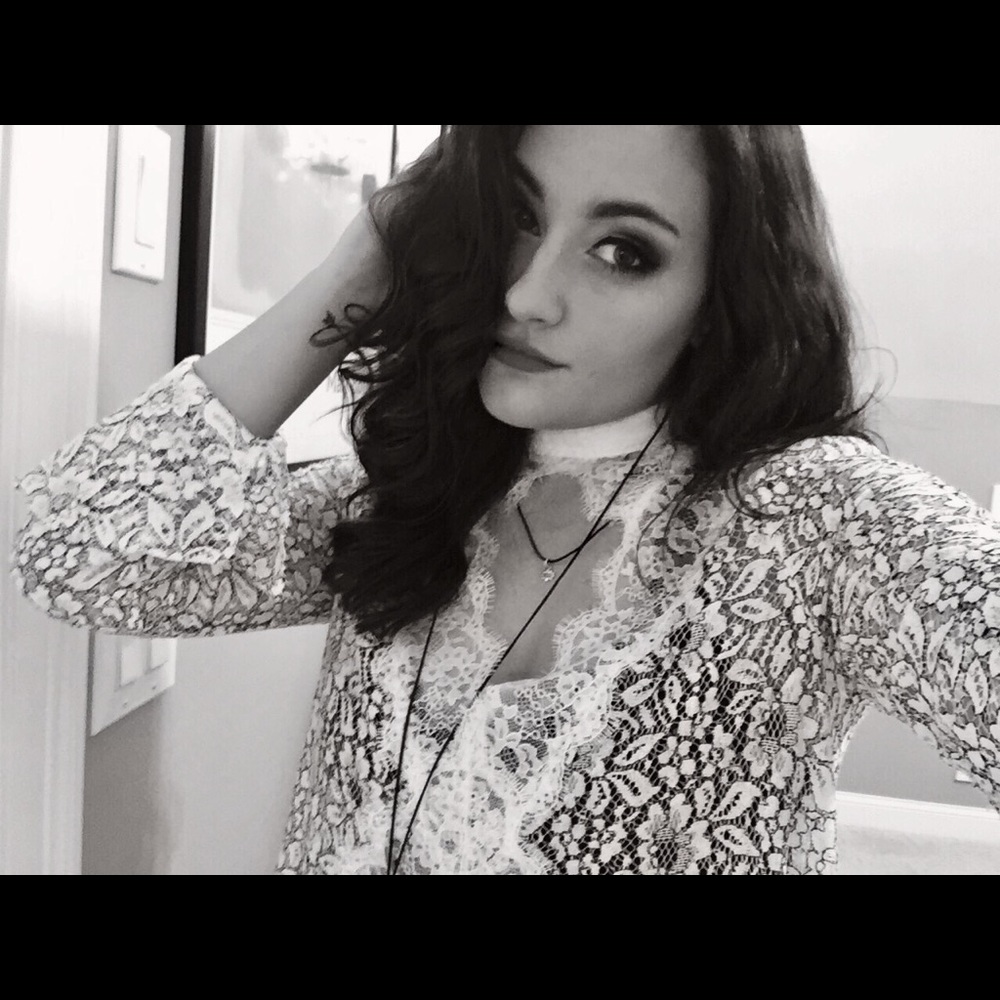 Meet your Posher, Carly