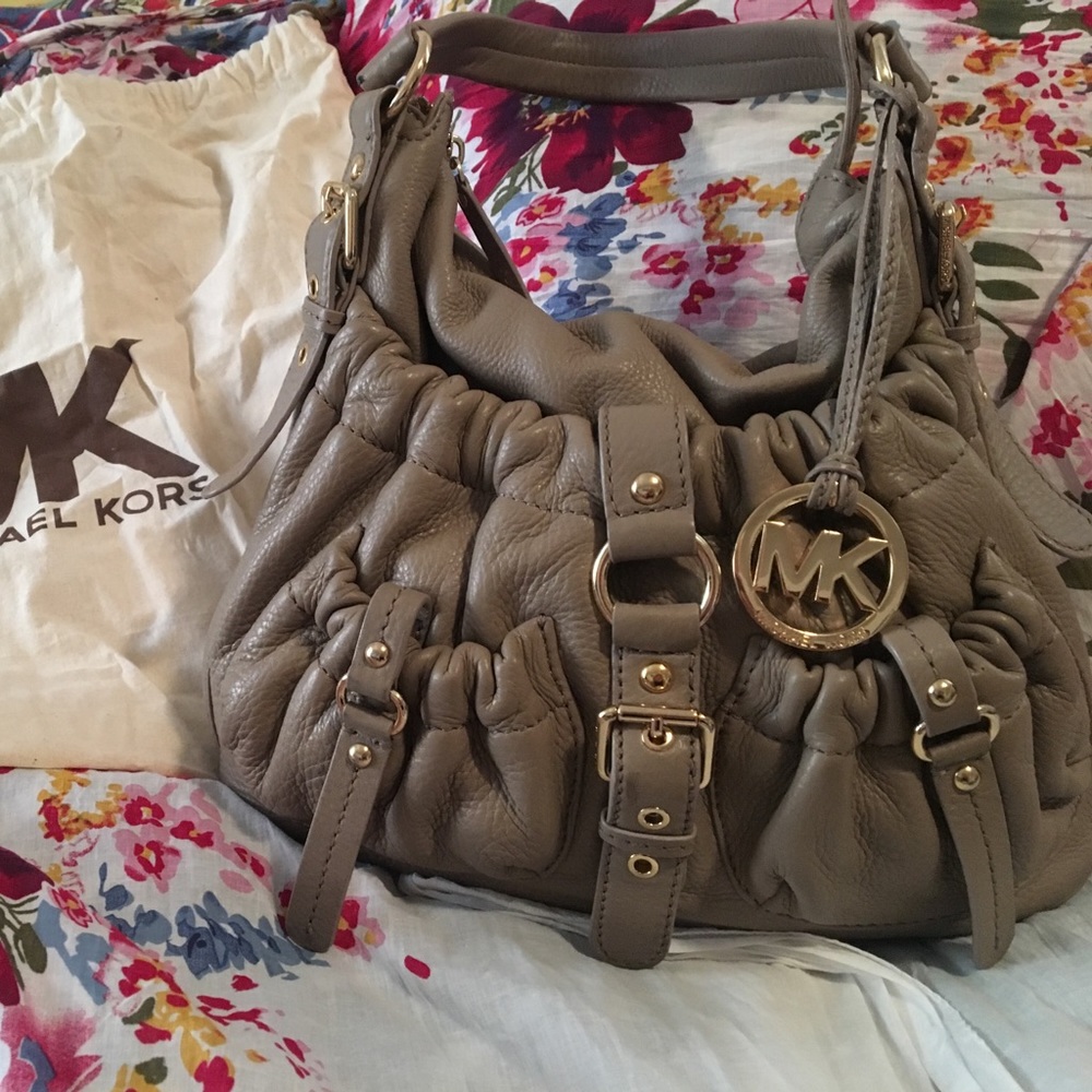 Michael Kors hobo bag