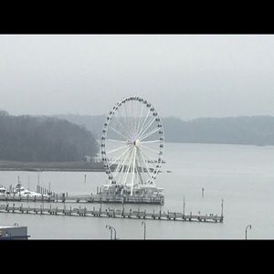 Meet your Posher, Sharon