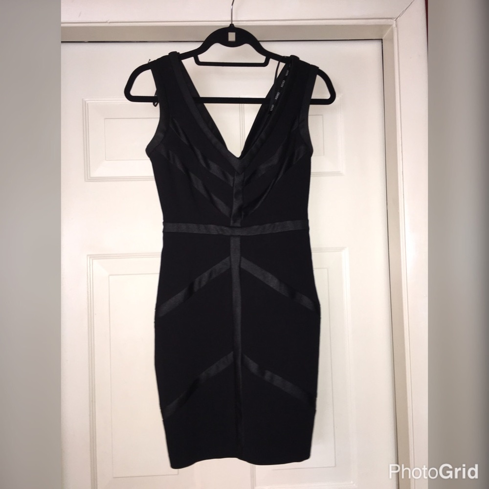 XOXO Black V-Neck Mini Dress W/ Satin Piping