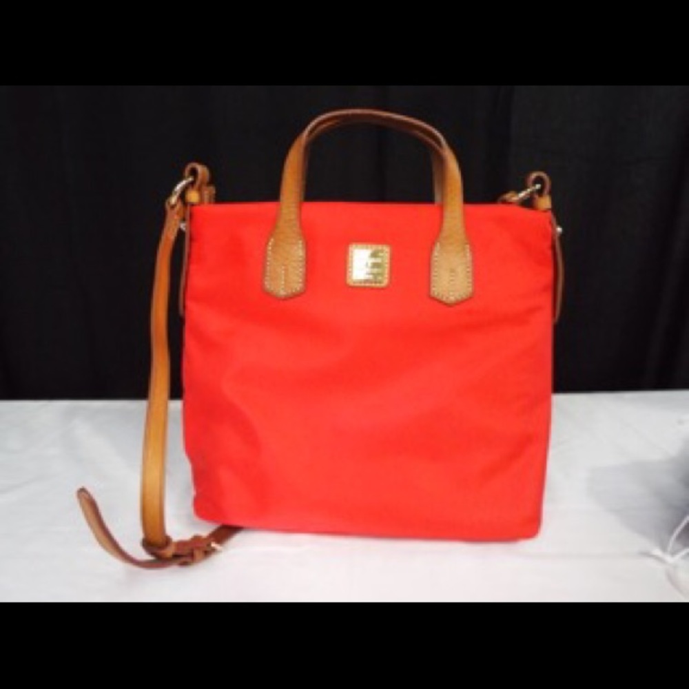 Dooney and Bourke purse
