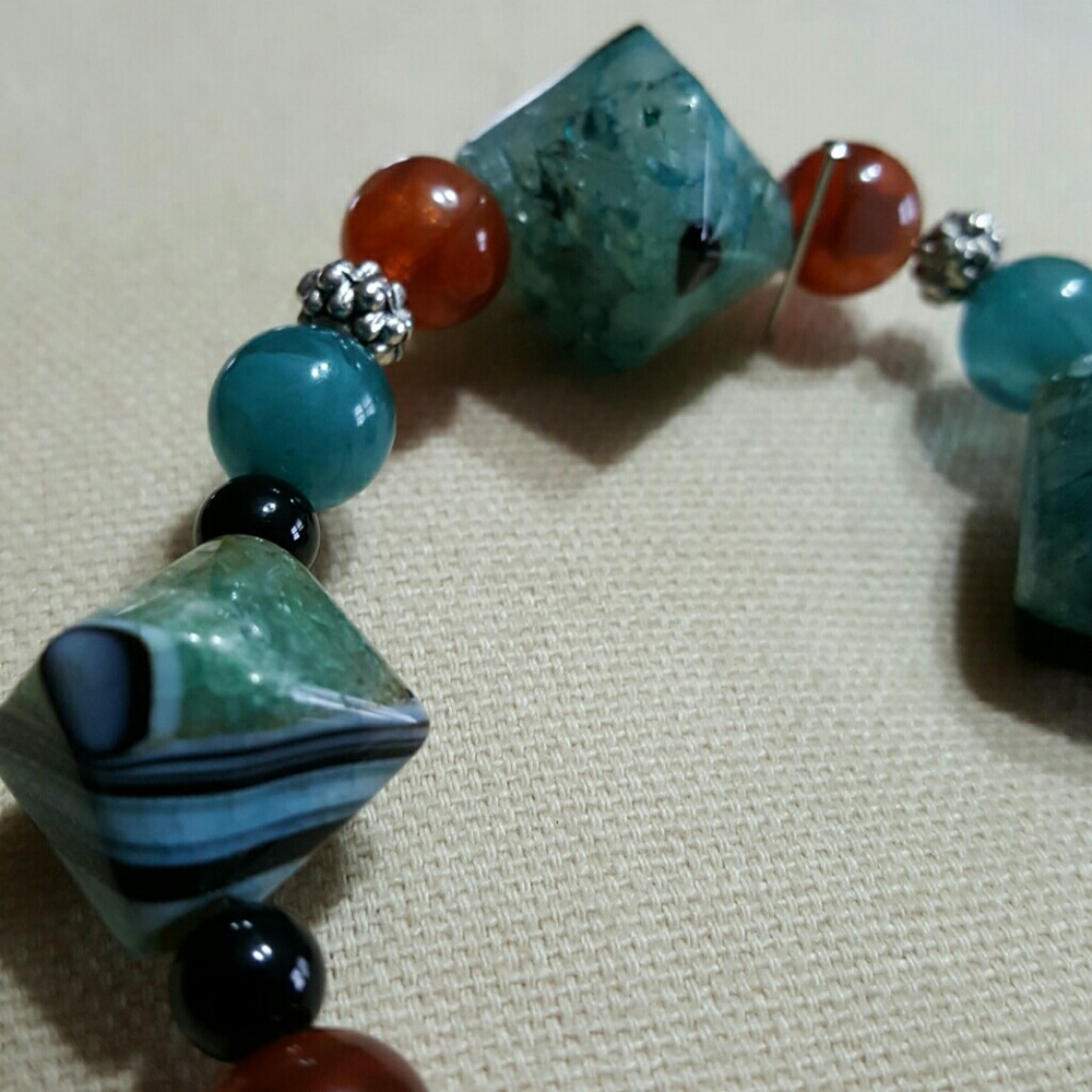 Glass Beaded Bracelet - Picture 3 of 4