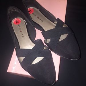 Bandolino Black Flats