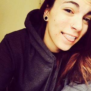 Meet your Posher, Shaye