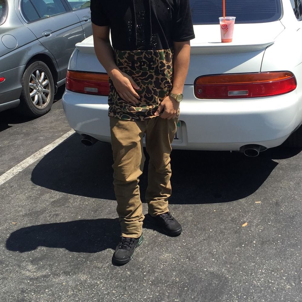 Meet your Posher, Troy