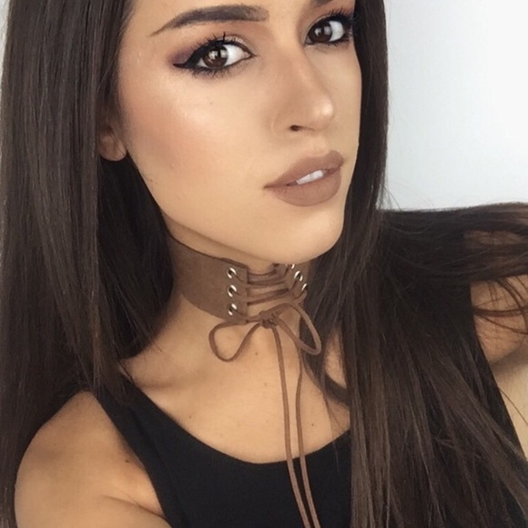 Nasty Gal Jewelry - 🌿 Vegan Wide Brown Suede Lace Up Choker