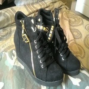 Brand new ankle boots