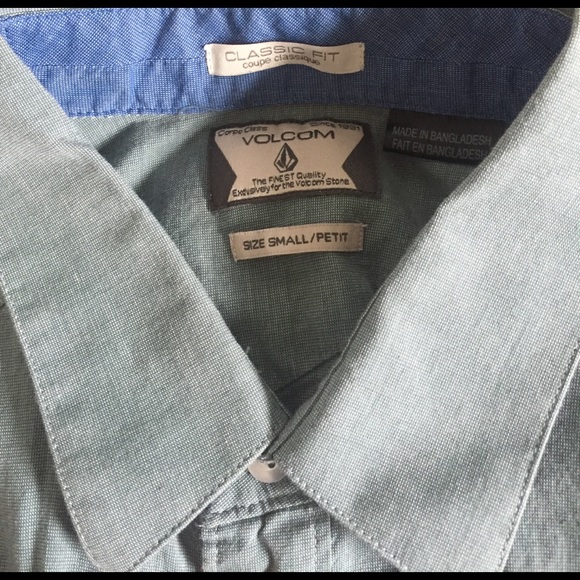 VOLCOM BUTTON DOWN - Picture 3 of 4