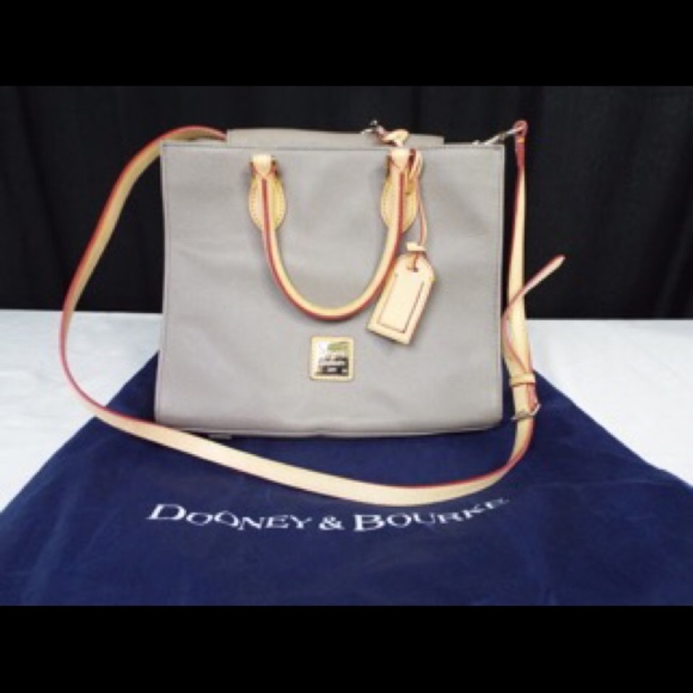 Dooney and Bourke purse