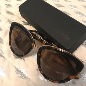 BRAND NEW MVMT SUNGLASSES