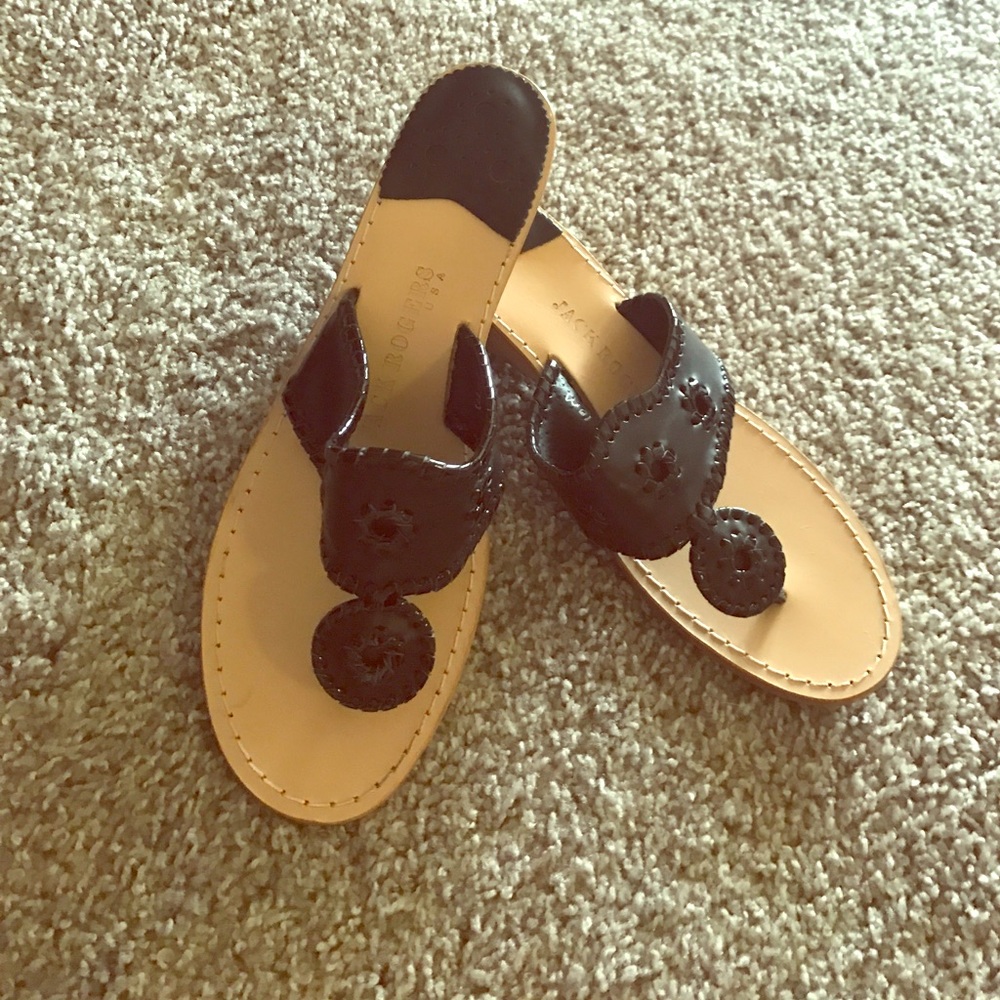 Jack Rogers size 10 black and black gloss sandals