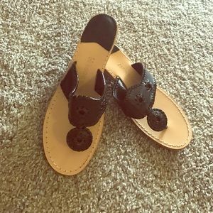 Jack Rogers size 10 black and black gloss sandals