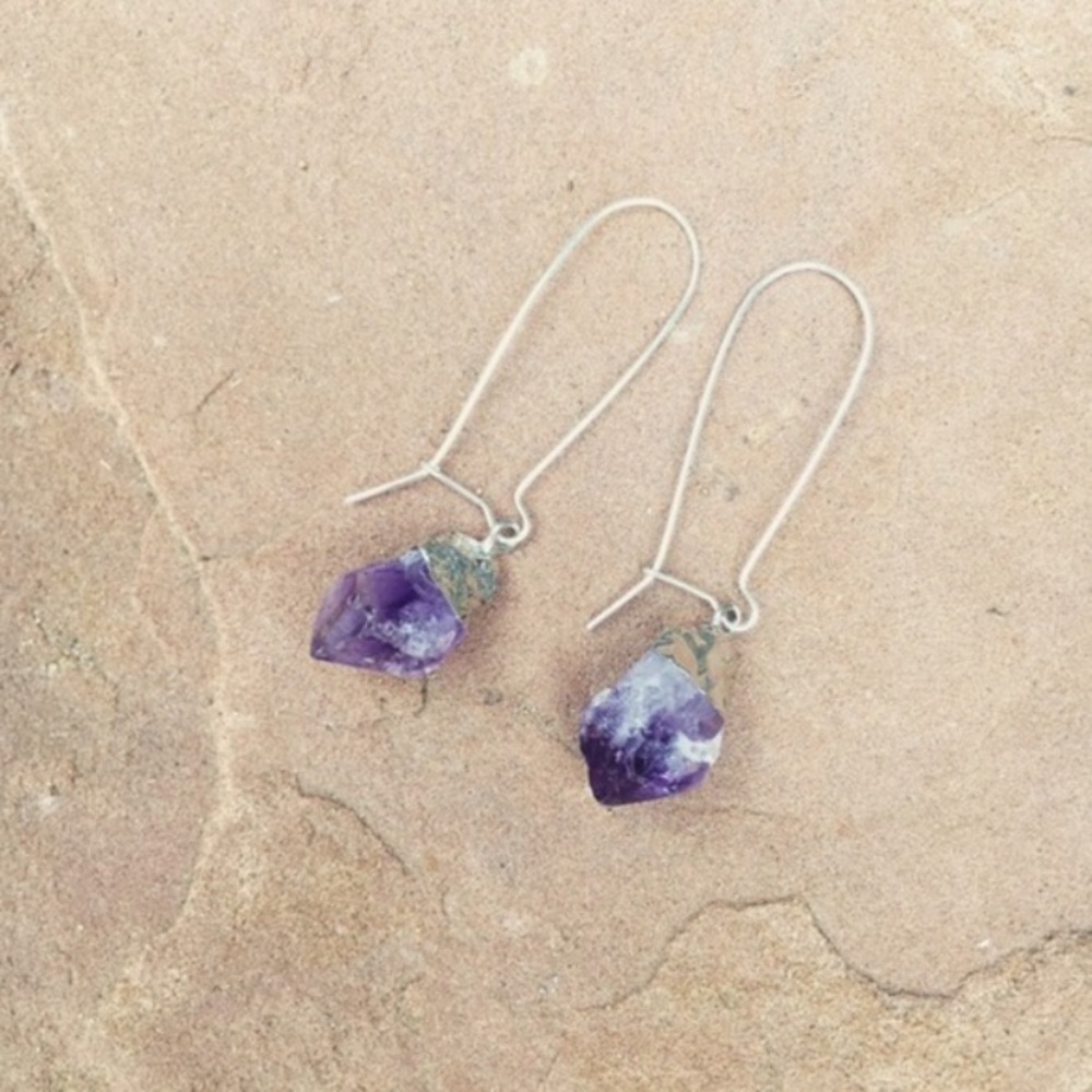 Wild Raw Amethyst Dangle Earrings - Picture 2 of 4