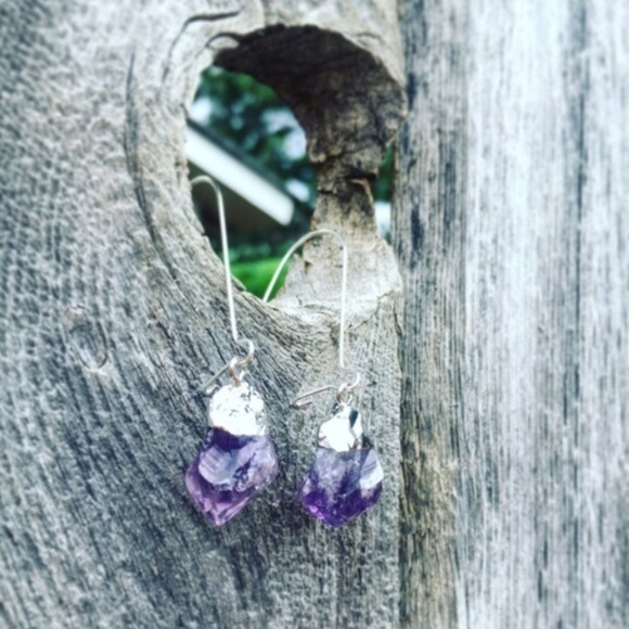 wildarrow Jewelry - Wild Raw Amethyst Dangle Earrings