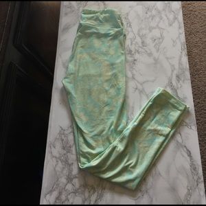 Lularoe leggings! One size.
