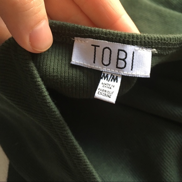 Tobi Dress - Picture 3 of 3