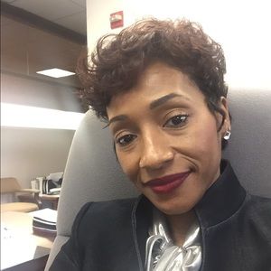 Meet your Posher, Angelic